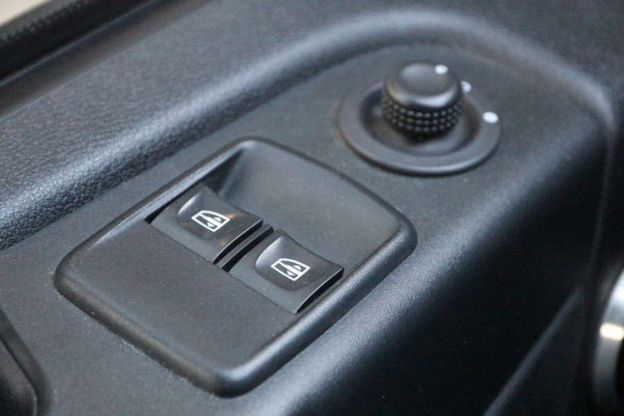 Opel Vivaro 1.6 CDTI | Sport | Irmscher 014/200 | Camera | Cruise | Clima..