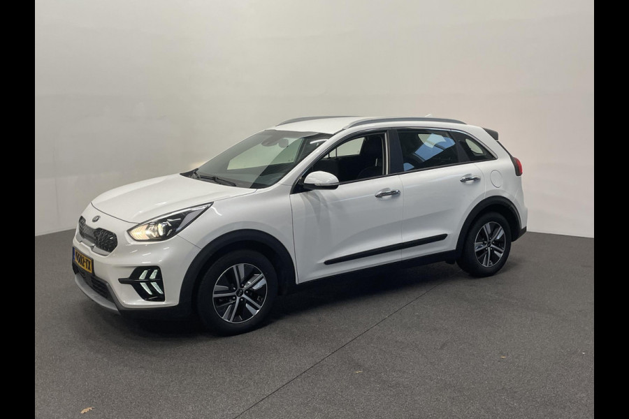 Kia Niro 1.6 GDi Hybrid DynamicLine Navigatie Apple Carplay/Android Auto Camera Parkeersensoren achter Cruise Control Climate Control Lichtmetalen velgen