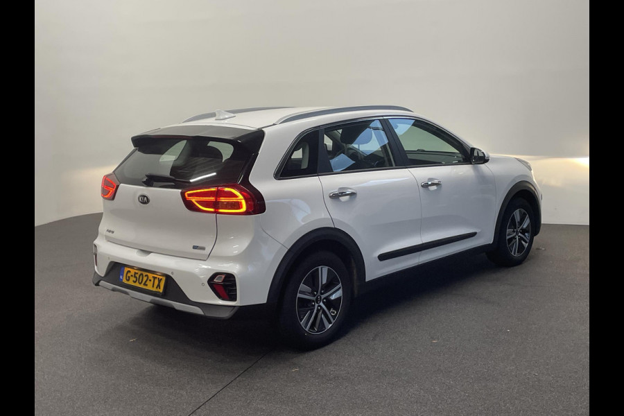 Kia Niro 1.6 GDi Hybrid DynamicLine Navigatie Apple Carplay/Android Auto Camera Parkeersensoren achter Cruise Control Climate Control Lichtmetalen velgen
