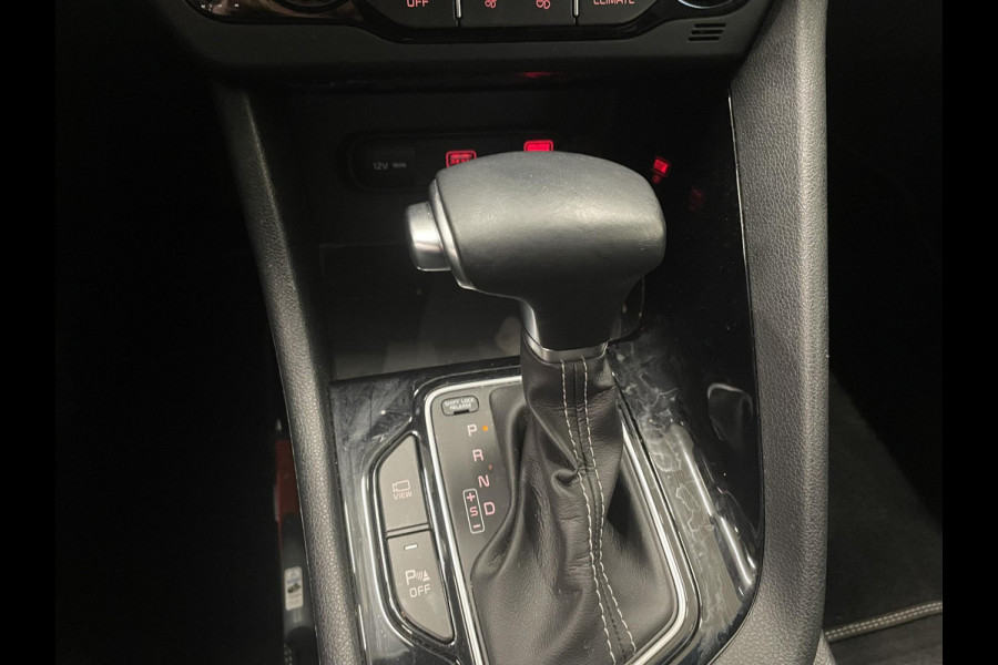 Kia Niro 1.6 GDi Hybrid DynamicLine Navigatie Apple Carplay/Android Auto Camera Parkeersensoren achter Cruise Control Climate Control Lichtmetalen velgen
