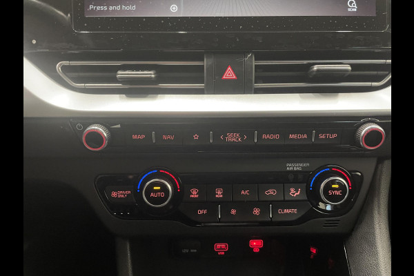 Kia Niro 1.6 GDi Hybrid DynamicLine Navigatie Apple Carplay/Android Auto Camera Parkeersensoren achter Cruise Control Climate Control Lichtmetalen velgen