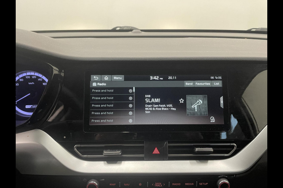Kia Niro 1.6 GDi Hybrid DynamicLine Navigatie Apple Carplay/Android Auto Camera Parkeersensoren achter Cruise Control Climate Control Lichtmetalen velgen
