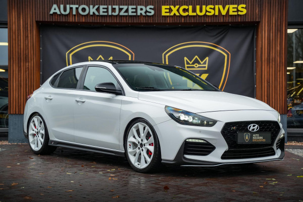 Hyundai i30 Fastback 2.0 T-GDI N1 Panodak Pops And Bangs Navigatie Camera Stoelverw. Alcantara Keyless Stoel Stuurverw.