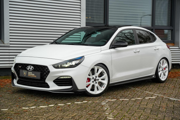 Hyundai i30 Fastback 2.0 T-GDI N1 Panodak Pops And Bangs Navigatie Camera Stoelverw. Alcantara Keyless Stoel Stuurverw.