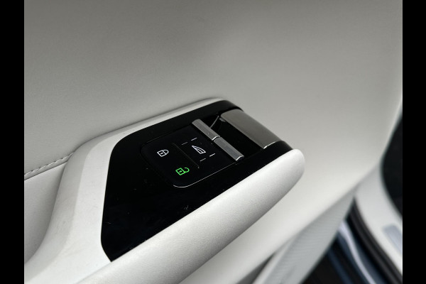 Volvo EX90 Twin Motor Performance Ultra 7p. 111 kWh AWD | MEGA VOL! | WLTP 624km | onderhoudscontract t/m 01-2030 (CAREPACK)| fabrieksgarantie t/m 01-2027 | 69500 ex BTW