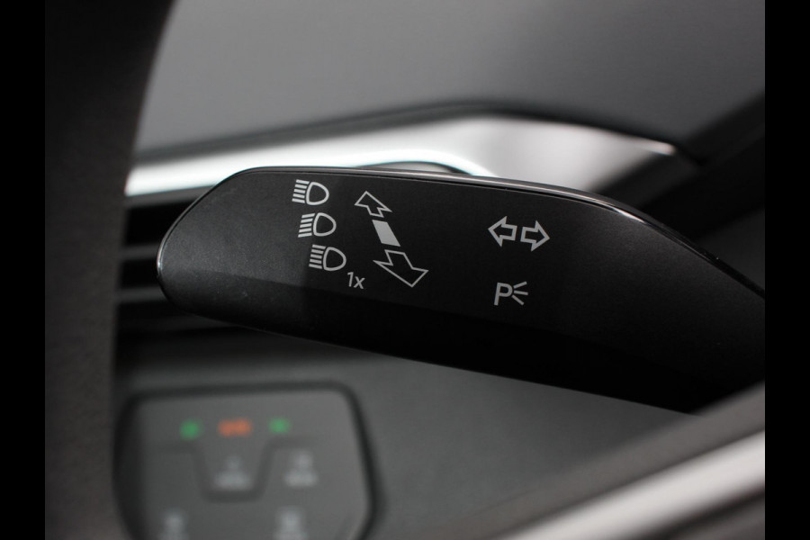 Volkswagen ID.4 Pro 77 kWh Ev | Navigatie | Apple Carplay/Android Auto | Keyless | PDC V+A | Climate Control | DAB+ | Lane Assist | Adaptieve Cruise control