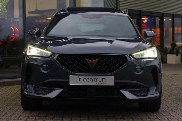 CUPRA Formentor 1.4 e-Hybrid Adrenaline, Leder, Panoramadak, Trekhaak, Memory, Camera