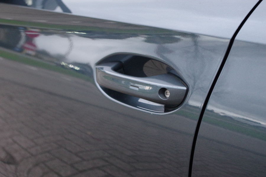 CUPRA Formentor 1.4 e-Hybrid Adrenaline, Leder, Panoramadak, Trekhaak, Memory, Camera