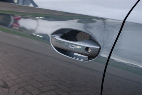 CUPRA Formentor 1.4 e-Hybrid Adrenaline, Leder, Panoramadak, Trekhaak, Memory, Camera