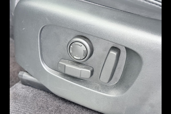 Land Rover Range Rover Sport P400e HSE Silver VAN: €64.900,- VOOR: €57.877,- UW EINDEJAARSVOORDEEL: €7.023,-| R DYNAMIC TOPSTAAT | COMPLETE ONDERHOUDSHISTORIE | RIJKLAARPRIJS | VEEL OPTIES!