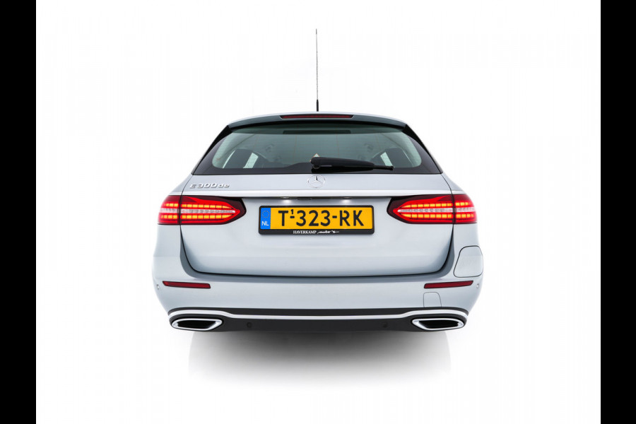 Mercedes-Benz E-Klasse Estate 300 de Luxury Line ( Plug-in ) (INCL-BTW) Aut. *LUXURY-LEATHER | FULL-LED | WIDE-SCREEN-DIGICOCKPIT | BLIND-SPOT | AMBIENT-LIGHT | HEATED-SPORTSEATS | CAMERA | DAB+ | NAVI-FULLMAP | PDC | ADAPTIVE-CRUISE | ECC | 18''ALU*