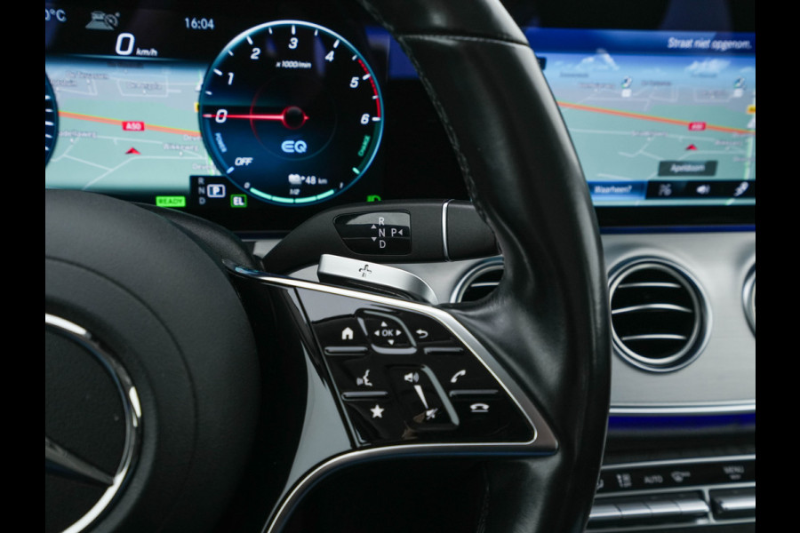 Mercedes-Benz E-Klasse Estate 300 de Luxury Line ( Plug-in ) (INCL-BTW) Aut. *LUXURY-LEATHER | FULL-LED | WIDE-SCREEN-DIGICOCKPIT | BLIND-SPOT | AMBIENT-LIGHT | HEATED-SPORTSEATS | CAMERA | DAB+ | NAVI-FULLMAP | PDC | ADAPTIVE-CRUISE | ECC | 18''ALU*