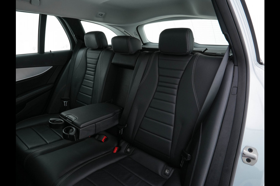 Mercedes-Benz E-Klasse Estate 300 de Luxury Line ( Plug-in ) (INCL-BTW) Aut. *LUXURY-LEATHER | FULL-LED | WIDE-SCREEN-DIGICOCKPIT | BLIND-SPOT | AMBIENT-LIGHT | HEATED-SPORTSEATS | CAMERA | DAB+ | NAVI-FULLMAP | PDC | ADAPTIVE-CRUISE | ECC | 18''ALU*