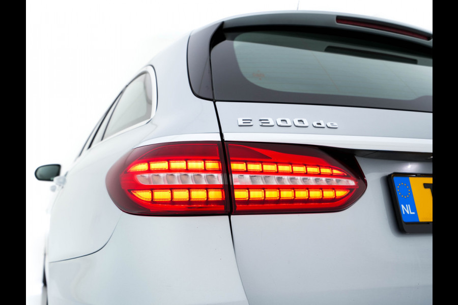 Mercedes-Benz E-Klasse Estate 300 de Luxury Line ( Plug-in ) (INCL-BTW) Aut. *LUXURY-LEATHER | FULL-LED | WIDE-SCREEN-DIGICOCKPIT | BLIND-SPOT | AMBIENT-LIGHT | HEATED-SPORTSEATS | CAMERA | DAB+ | NAVI-FULLMAP | PDC | ADAPTIVE-CRUISE | ECC | 18''ALU*