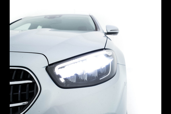 Mercedes-Benz E-Klasse Estate 300 de Luxury Line ( Plug-in ) (INCL-BTW) Aut. *LUXURY-LEATHER | FULL-LED | WIDE-SCREEN-DIGICOCKPIT | BLIND-SPOT | AMBIENT-LIGHT | HEATED-SPORTSEATS | CAMERA | DAB+ | NAVI-FULLMAP | PDC | ADAPTIVE-CRUISE | ECC | 18''ALU*