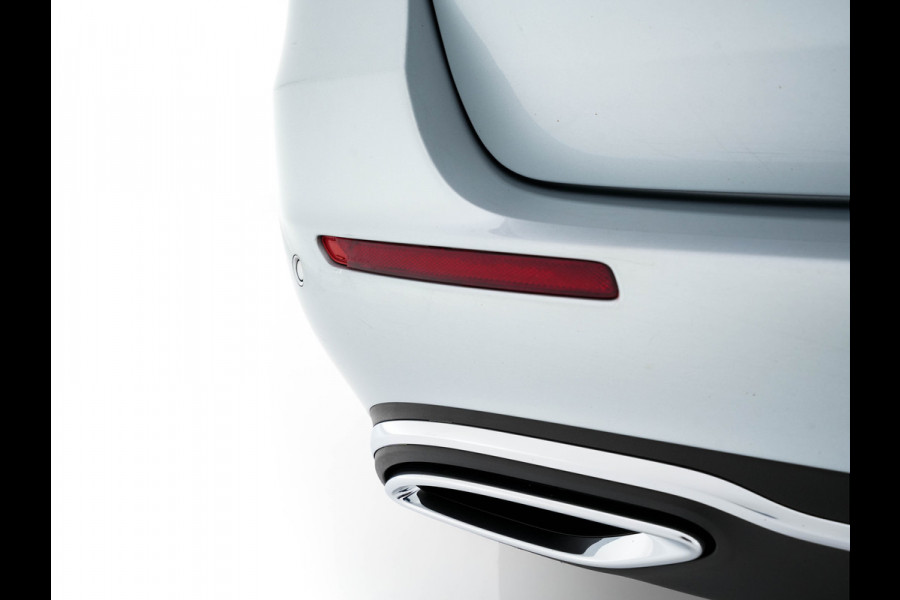 Mercedes-Benz E-Klasse Estate 300 de Luxury Line ( Plug-in ) (INCL-BTW) Aut. *LUXURY-LEATHER | FULL-LED | WIDE-SCREEN-DIGICOCKPIT | BLIND-SPOT | AMBIENT-LIGHT | HEATED-SPORTSEATS | CAMERA | DAB+ | NAVI-FULLMAP | PDC | ADAPTIVE-CRUISE | ECC | 18''ALU*