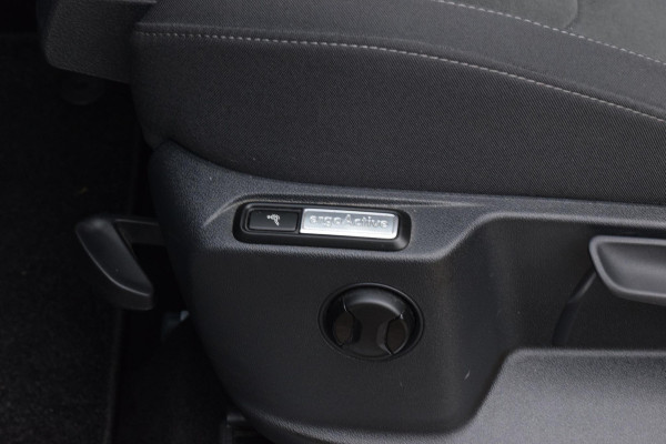 Volkswagen Tiguan 1.5 150pk R-Line|Dak|20"|Cam.|Elek.klep|Trekhk.