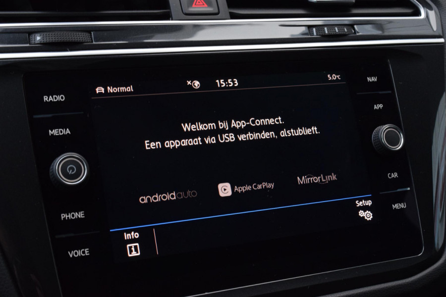 Volkswagen Tiguan 1.5 150pk R-Line|Dak|20"|Cam.|Elek.klep|Trekhk.