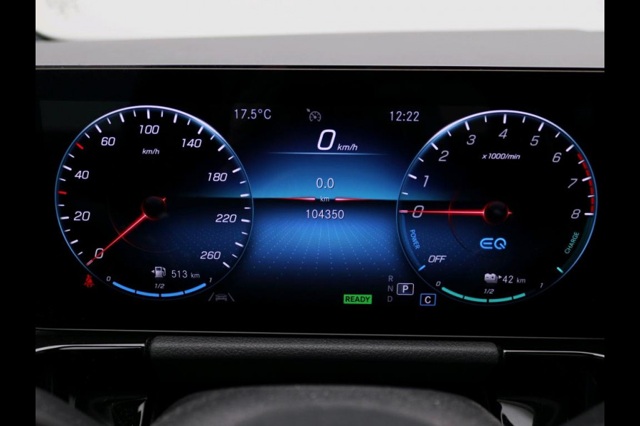 Mercedes-Benz GLA 250 e Business Solution AMG Limited AMG Line | Night Pakket | Panorama Schuif-Kanteldak | Ledkoplampen | Sfeerverlichting | Memory voorstoelen. Inclusief 24 maanden MB Certified garantie voor Europa.