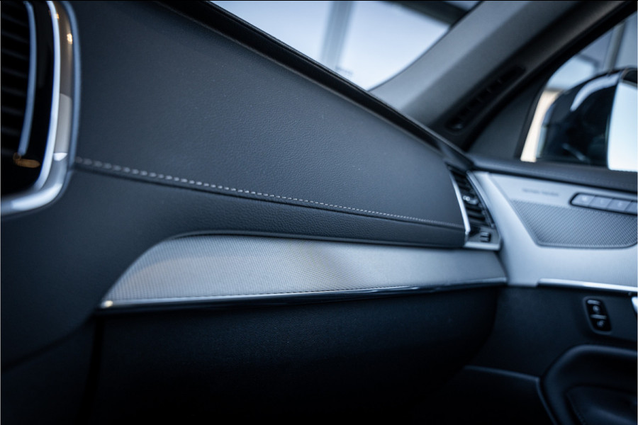 Volvo XC90 2.0 T8 Plug-in hybrid AWD Plus Dark - Panorama | Luchtvering | H&K | Elek. Trekhaak | 360 Camera