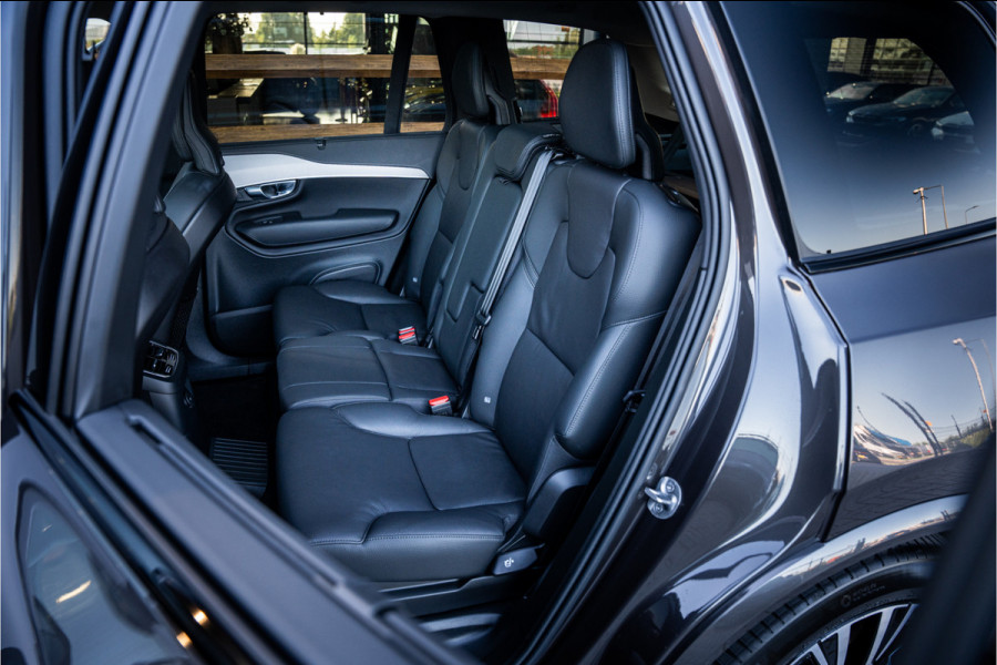 Volvo XC90 2.0 T8 Plug-in hybrid AWD Plus Dark - Panorama | Luchtvering | H&K | Elek. Trekhaak | 360 Camera