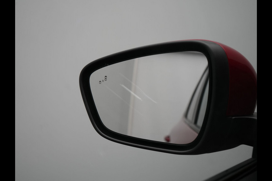 Ford Kuga 2.5 ST-Line Plug In Hybrid 225pk PHEV | Head Up | Adaptive Cruise | 360 Camera | Sportstoelen & Stuur Verwarmd | Apple Carplay | Navigatie | Virtual | Blis | Keyless | DAB |