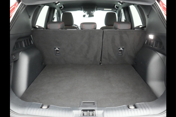 Ford Kuga 2.5 ST-Line Plug In Hybrid 225pk PHEV | Head Up | Adaptive Cruise | 360 Camera | Sportstoelen & Stuur Verwarmd | Apple Carplay | Navigatie | Virtual | Blis | Keyless | DAB |