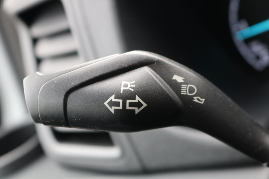 Ford Transit Custom 2.0 TDCI L1 H1 Trend Inrichting