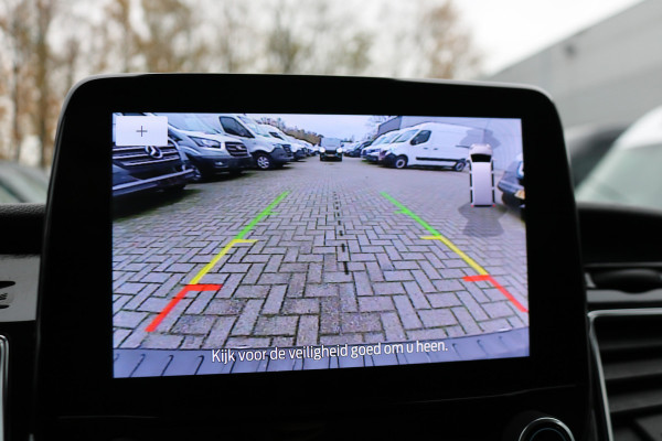 Ford Transit Custom 2.0 TDci 130pk L2 H1 Limited Automaat Airco Navigatie