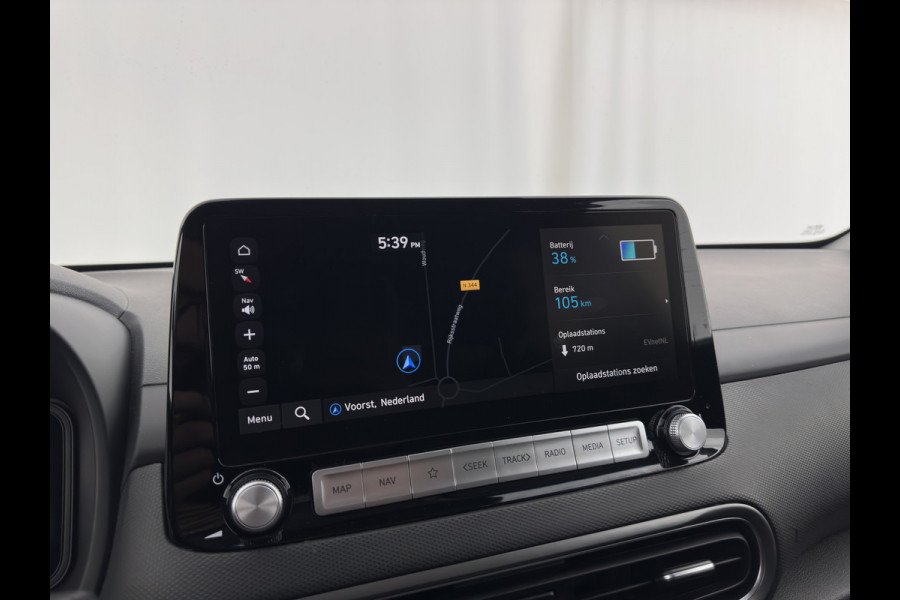 Hyundai Kona EV Fashion 39 kWh NEW MODEL [ 3-Fase ] Aut. *HEAT-PUMP | NAVI-FULLMAP | DIGI-COCKPIT | FULL-LED | KRELL-AUDIO | LANE-ASSIST | KEYLESS | CAMERA | HEAD-UP | SHIFT-PADDLES | DAB | ADAPT.CRUISE | COMFORT-SEATS | 1
