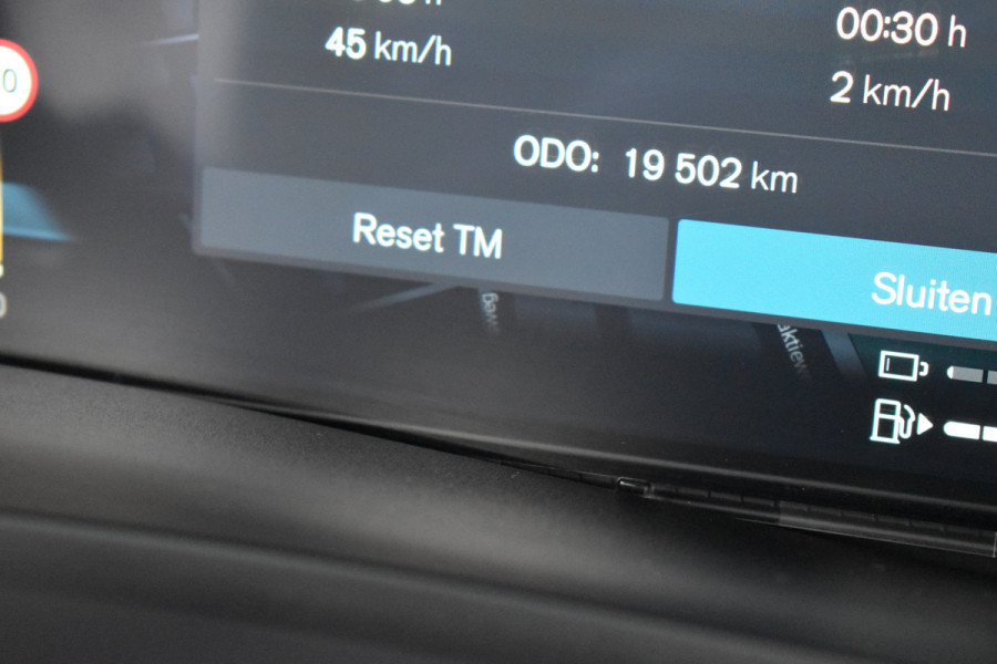 Volvo V60 T6 AWD 350PK Plug-in hybrid Plus Dark | Trekhaak | H&K | Contour stoelen | 360 Camera | 19"LMV |