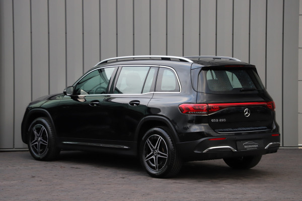 Mercedes-Benz EQB 250 AMG 67 kWh | 190PK | Led | Sfeerverlichting | Widescreen | Stoelverwarming | Camera | Standkachel | Apple-carplay | 2023.