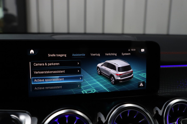 Mercedes-Benz EQB 250 AMG 67 kWh | 190PK | Led | Sfeerverlichting | Widescreen | Stoelverwarming | Camera | Standkachel | Apple-carplay | 2023.