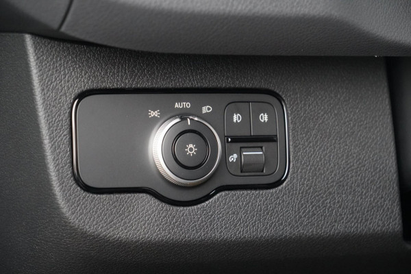 Mercedes-Benz Sprinter 317 1.9 CDI L2 Select HD Nw. Model / Leder / LED / Trekhaak 3.5t / Groot MBUX / 18 Inch / Org. NL