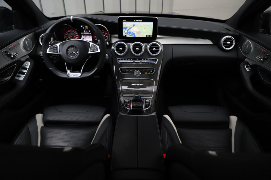 Mercedes-Benz C-Klasse Estate AMG 63 S | 510PK | Head-up | Keyless-go | Burmester | Carbon | Memory | Sfeerverlichting | ILS | Distronic | Trekhaak | 2