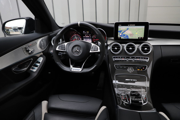 Mercedes-Benz C-Klasse Estate AMG 63 S | 510PK | Head-up | Keyless-go | Burmester | Carbon | Memory | Sfeerverlichting | ILS | Distronic | Trekhaak | 2