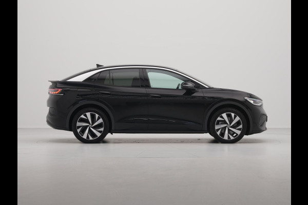 Volkswagen ID.5 Pro Business 77 kWh 286pk Navigatie Camera Stoelverwarming Acc 246