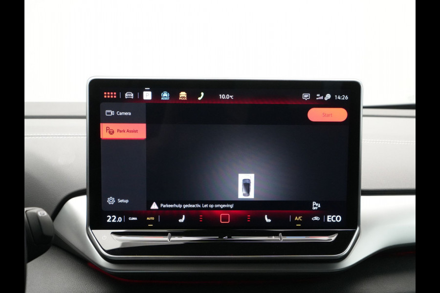 Volkswagen ID.5 Pro Business 77 kWh 286pk Navigatie Camera Stoelverwarming Acc 246