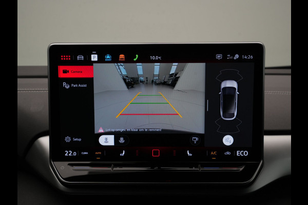 Volkswagen ID.5 Pro Business 77 kWh 286pk Navigatie Camera Stoelverwarming Acc 246