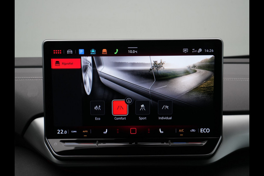 Volkswagen ID.5 Pro Business 77 kWh 286pk Navigatie Camera Stoelverwarming Acc 246