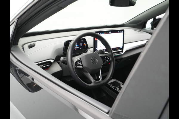 Volkswagen ID.5 Pro Business 77 kWh 286pk Navigatie Camera Stoelverwarming Acc 246