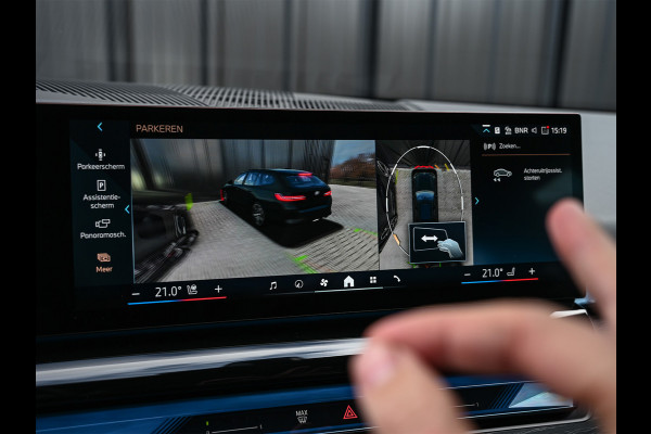 BMW 5 Serie Touring 530e xDRIVE | M-SPORT PRO | HARMAN / KARDON | COMFORT ACCESS | TREKHAAK | SHADOW-LINE | DAB+ | ICONIC GLOW | ADAPTIVE LE