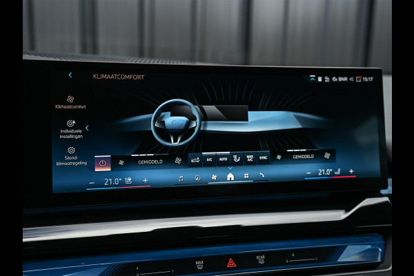 BMW 5 Serie Touring 530e xDRIVE | M-SPORT PRO | HARMAN / KARDON | COMFORT ACCESS | TREKHAAK | SHADOW-LINE | DAB+ | ICONIC GLOW | ADAPTIVE LE