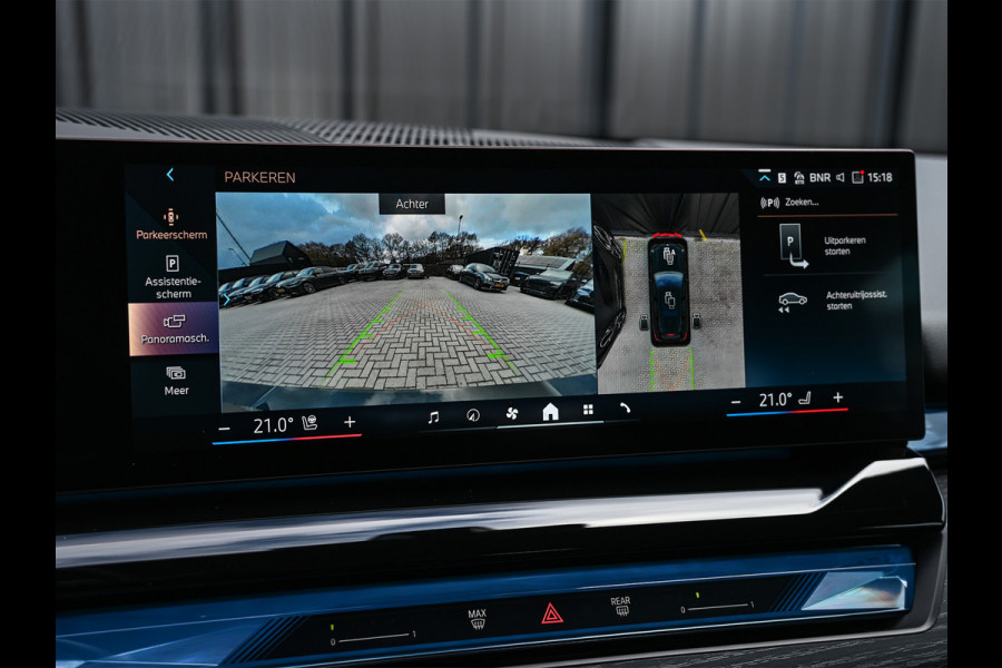 BMW 5 Serie Touring 530e xDRIVE | M-SPORT PRO | HARMAN / KARDON | COMFORT ACCESS | TREKHAAK | SHADOW-LINE | DAB+ | ICONIC GLOW | ADAPTIVE LE