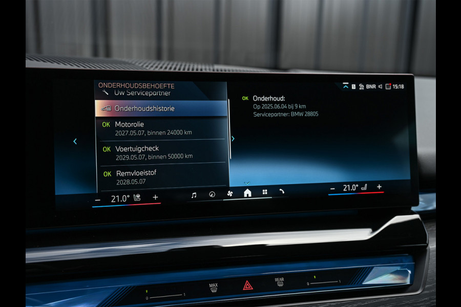 BMW 5 Serie Touring 530e xDRIVE | M-SPORT PRO | HARMAN / KARDON | COMFORT ACCESS | TREKHAAK | SHADOW-LINE | DAB+ | ICONIC GLOW | ADAPTIVE LE