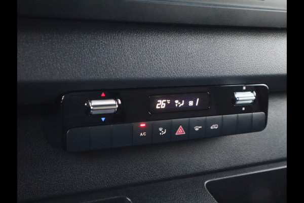 Mercedes-Benz eSprinter eSprinter 55 kWh 100% Elektrisch L2H2 - Camera - Airco