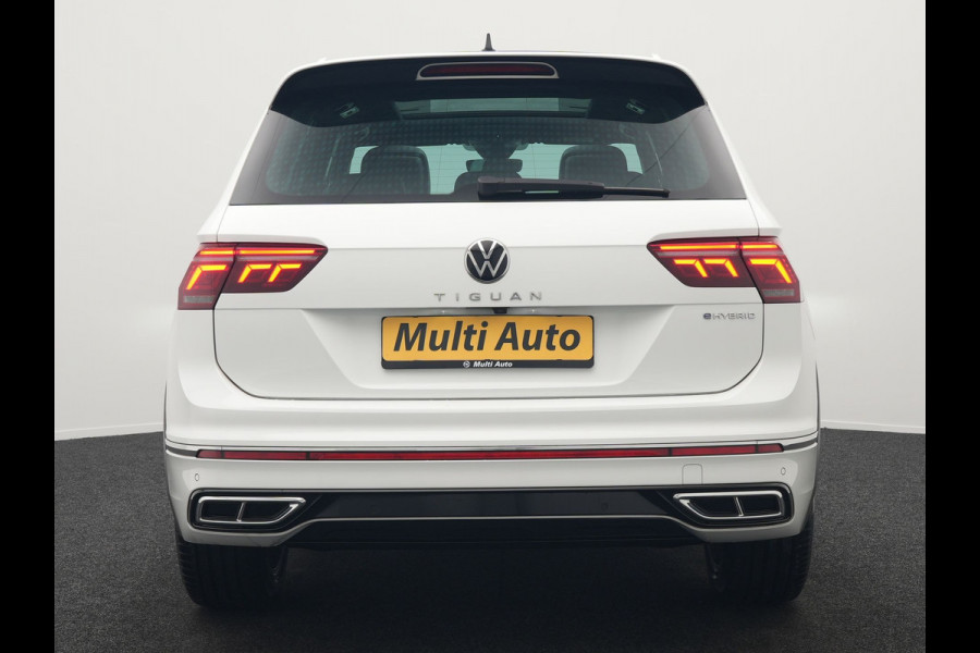 Volkswagen Tiguan 1.4 TSI eHybrid R-Line Business+ Plug In Hybrid 245pk Dealer O.H. PHEV | Panodak | Adaptive Cruise | 360 Camera | IQ Light | Lederen Stoelen Memory & Verwarmd | Apple Carplay | Stuur Verwarmd | Sfeerverlichting | Virtual | Navigatie | Blis | DAB |