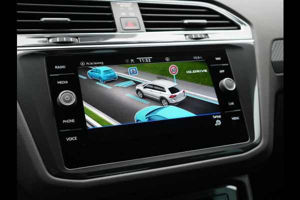 Volkswagen Tiguan 1.4 TSI eHybrid R-Line Business+ Plug In Hybrid 245pk Dealer O.H. PHEV | Panodak | Adaptive Cruise | 360 Camera | IQ Light | Lederen Stoelen Memory & Verwarmd | Apple Carplay | Stuur Verwarmd | Sfeerverlichting | Virtual | Navigatie | Blis | DAB |