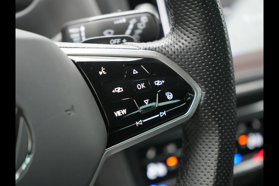 Volkswagen Tiguan 1.4 TSI eHybrid R-Line Business+ Plug In Hybrid 245pk Dealer O.H. PHEV | Panodak | Adaptive Cruise | 360 Camera | IQ Light | Lederen Stoelen Memory & Verwarmd | Apple Carplay | Stuur Verwarmd | Sfeerverlichting | Virtual | Navigatie | Blis | DAB |
