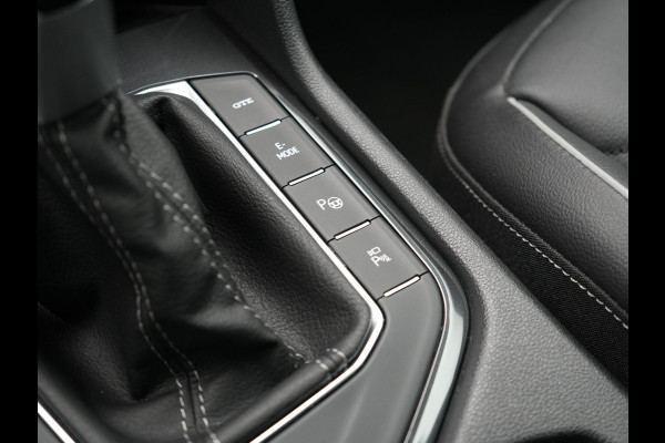 Volkswagen Tiguan 1.4 TSI eHybrid R-Line Business+ Plug In Hybrid 245pk Dealer O.H. PHEV | Panodak | Adaptive Cruise | 360 Camera | IQ Light | Lederen Stoelen Memory & Verwarmd | Apple Carplay | Stuur Verwarmd | Sfeerverlichting | Virtual | Navigatie | Blis | DAB |